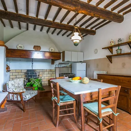 בית נופש Tenuta La Colonna By Interhome